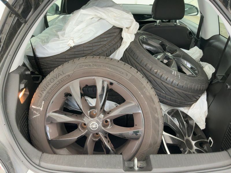 Opel Adam 1.2 Jam 2016 – снимка 16