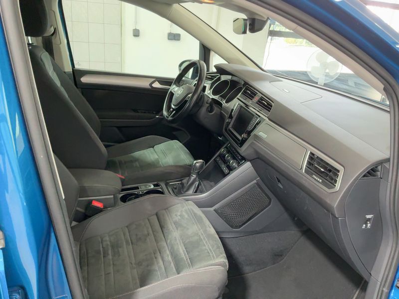 Volkswagen Touran 2.0 TDI Comfortline BlueMotion Tech 2016 – снимка 17