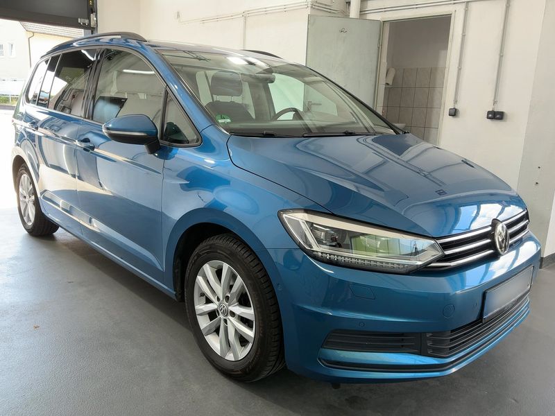 Volkswagen Touran 2.0 TDI Comfortline BlueMotion Tech 2016 – снимка 12