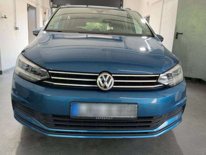 Volkswagen Touran 2.0 TDI Comfortline BlueMotion Tech 2016 – снимка 14