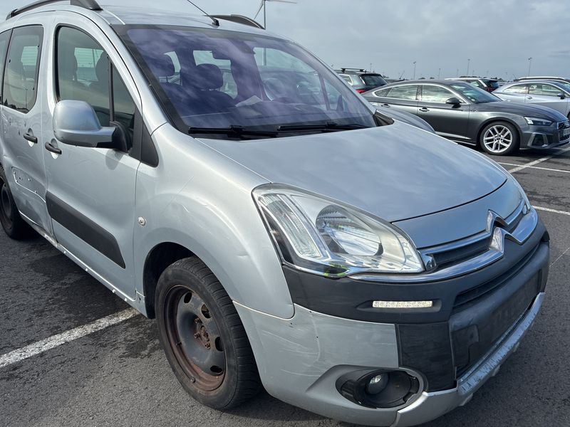 Citroen Berlingo 1.6 HDi XTR 2013 – снимка на щета