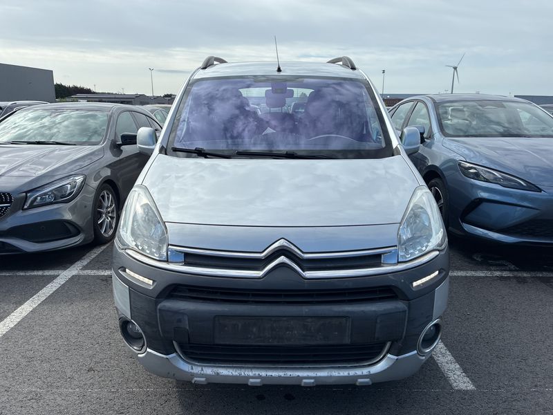 Citroen Berlingo 1.6 HDi XTR 2013 – снимка 7