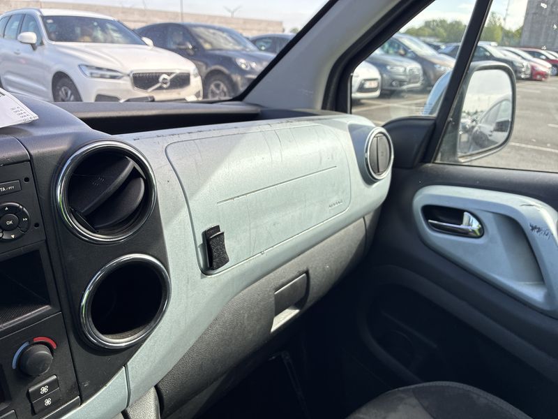 Citroen Berlingo 1.6 HDi XTR 2013 – снимка на щета