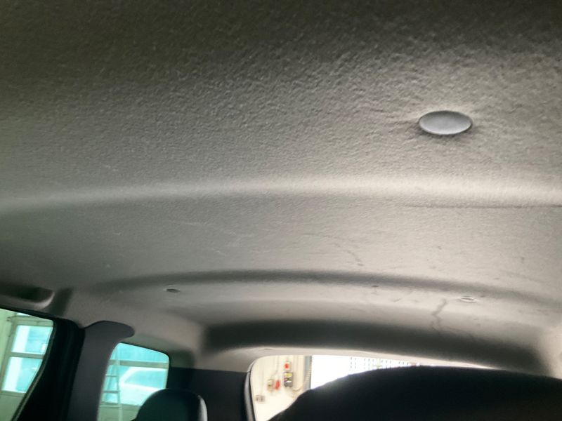 Dacia Duster 1.6 Prestige 4x2 2011 – снимка 29