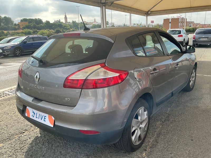 Renault Megane 1.5 dCi Business 2013 – снимка 2