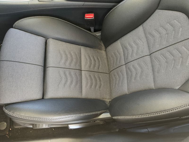 Mercedes-Benz GLA-Klasse GLA 220 4Matic Style 2019 – снимка 24