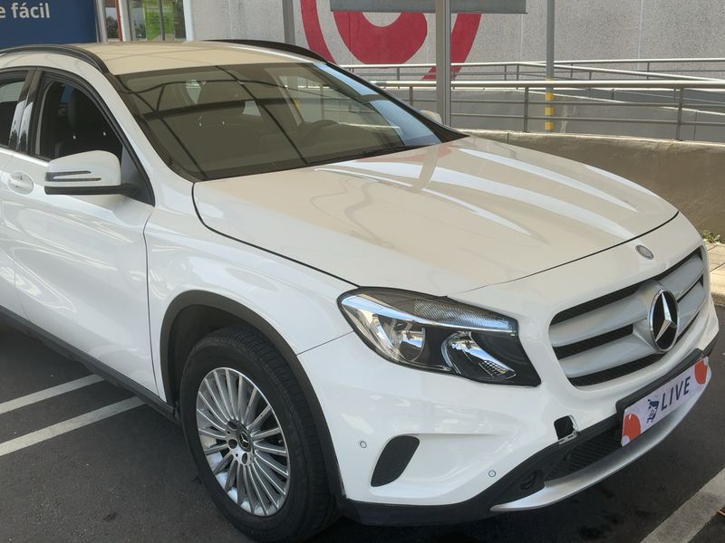 Mercedes-Benz GLA-Klasse GLA 220 4Matic Style 2019 – снимка 12