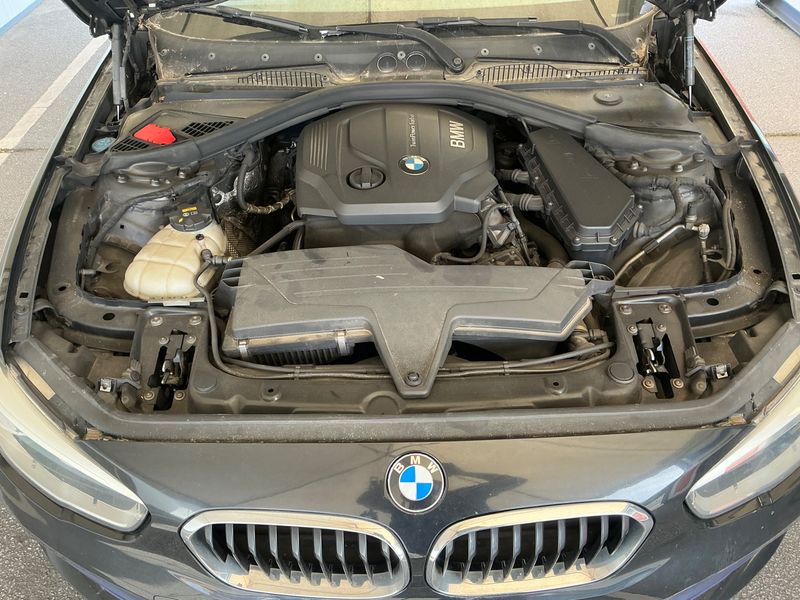 BMW 1er 116d EfficientDynamics Sport Line 2016 – снимка 26