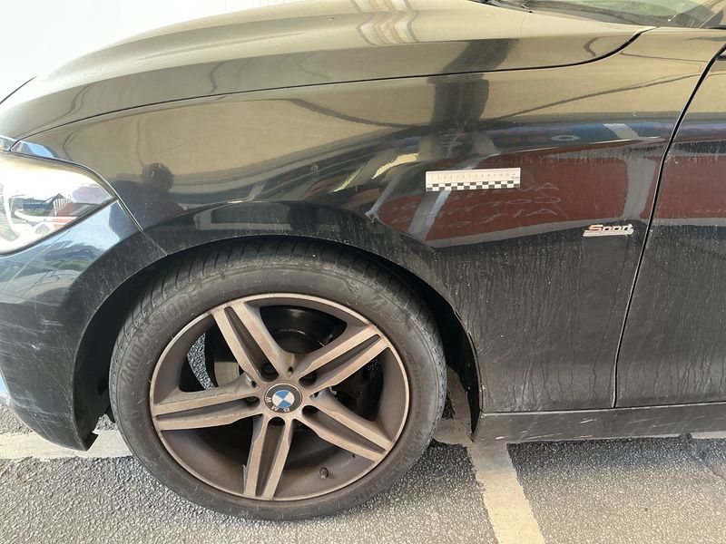 BMW 1er 116d EfficientDynamics Sport Line 2016 – снимка на щета 43