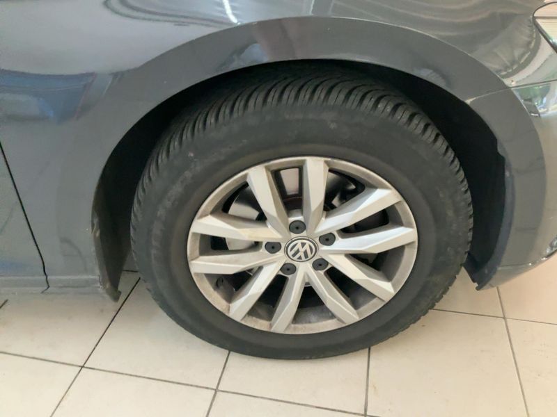 Volkswagen Passat 2.0 TDI Comfortline BlueMotion Tech 2018 – снимка 11