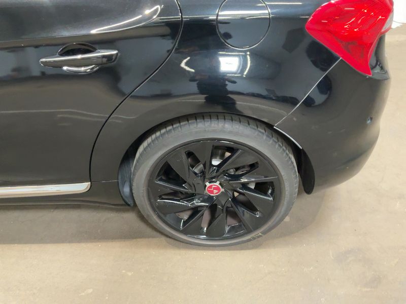 DS Automobiles DS5 2.0 Blue-HDi Performance Line 2017 – снимка 5