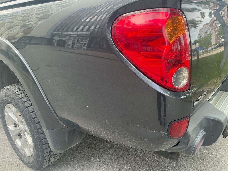 Mitsubishi L 200 2.5 DI-D Intense Doppelkabine 4WD 2010 – снимка 35