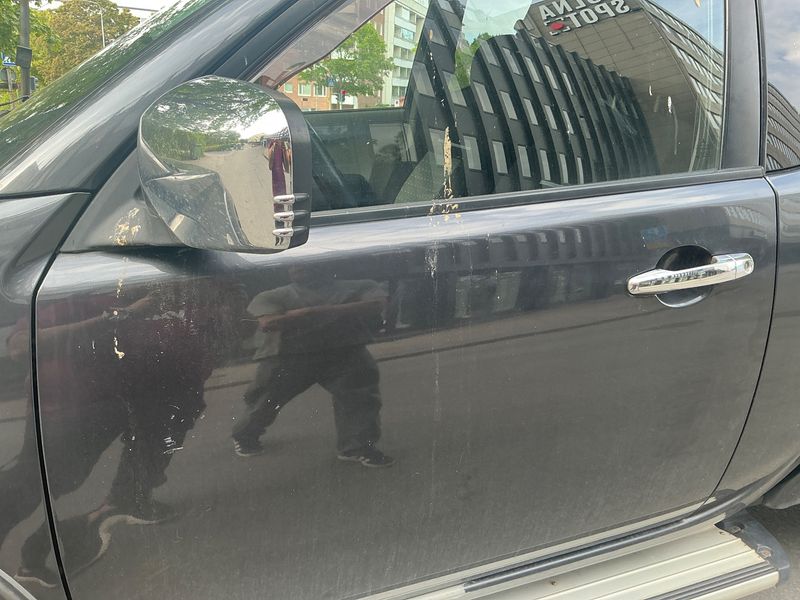 Mitsubishi L 200 2.5 DI-D Intense Doppelkabine 4WD 2010 – снимка 27