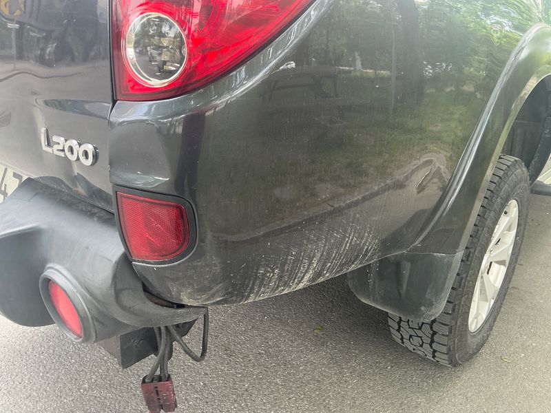 Mitsubishi L 200 2.5 DI-D Intense Doppelkabine 4WD 2010 – снимка 36