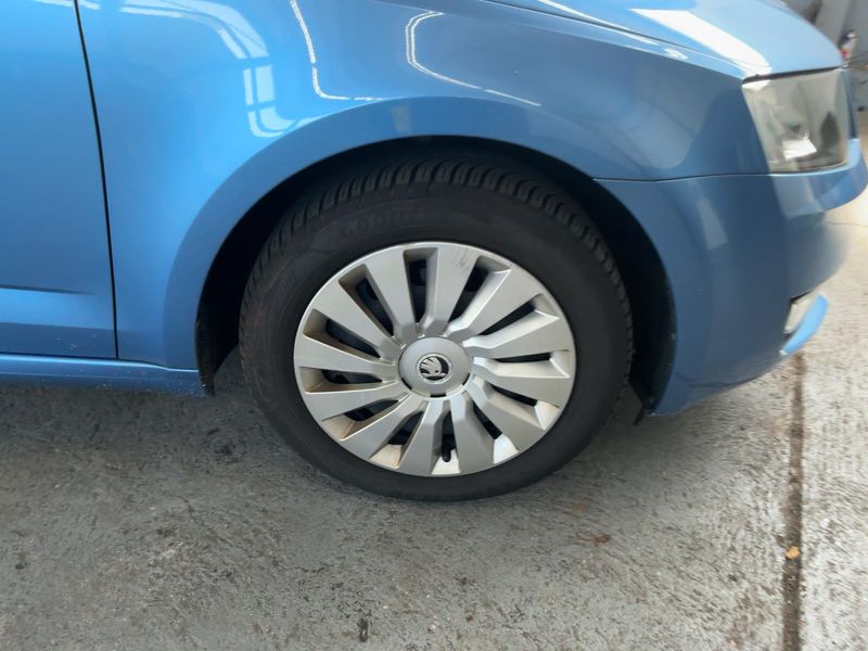 Skoda Octavia 2.0 TDI Ambition 2015 – снимка 11