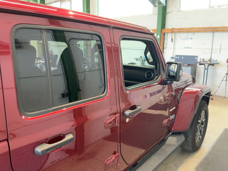 Jeep Wrangler Unlimited 2.0 4xe Plug-in Hybrid Sahara 2021 – снимка 10