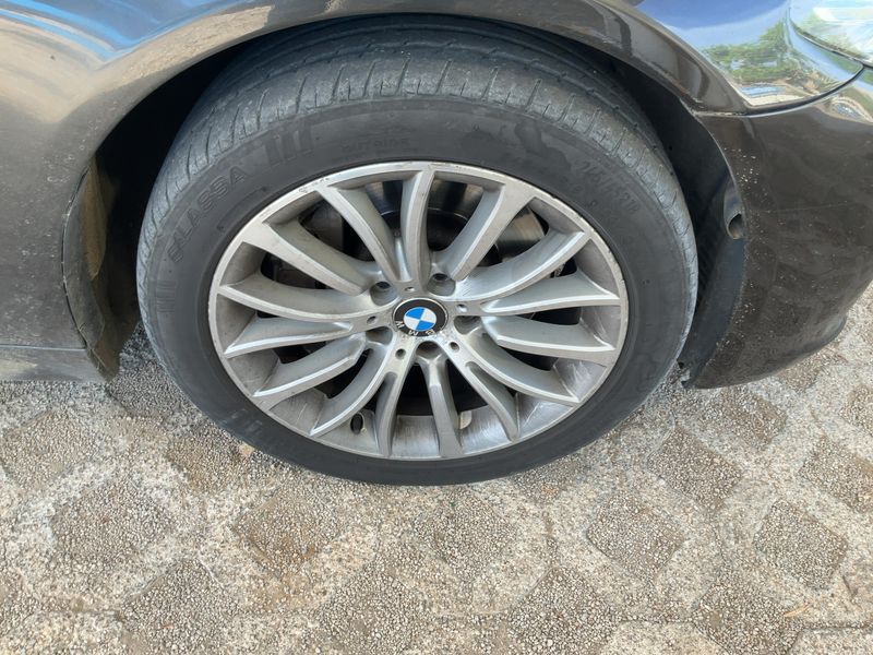 BMW 5er 525d 2014 – снимка 11