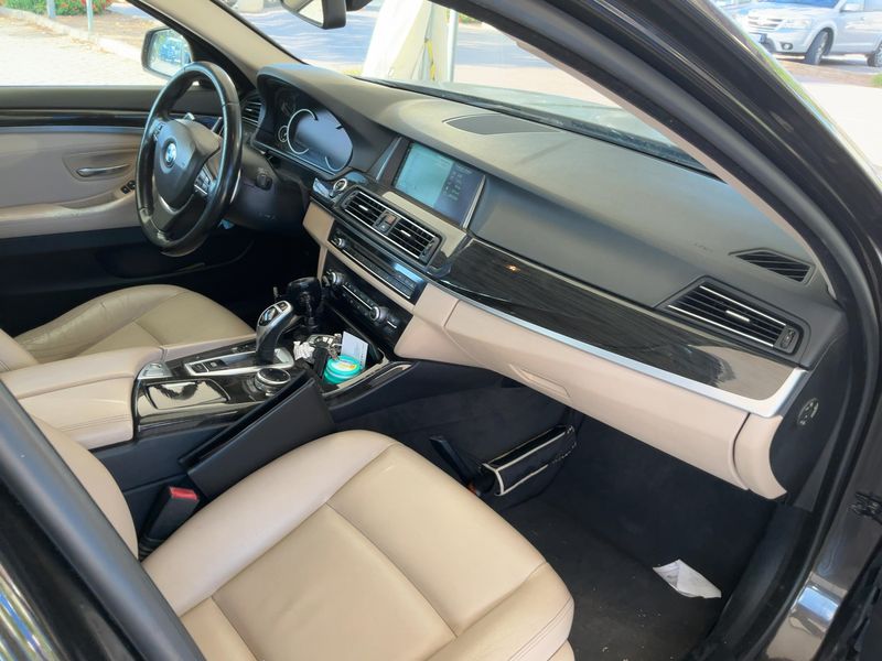 BMW 5er 525d 2014 – снимка 17