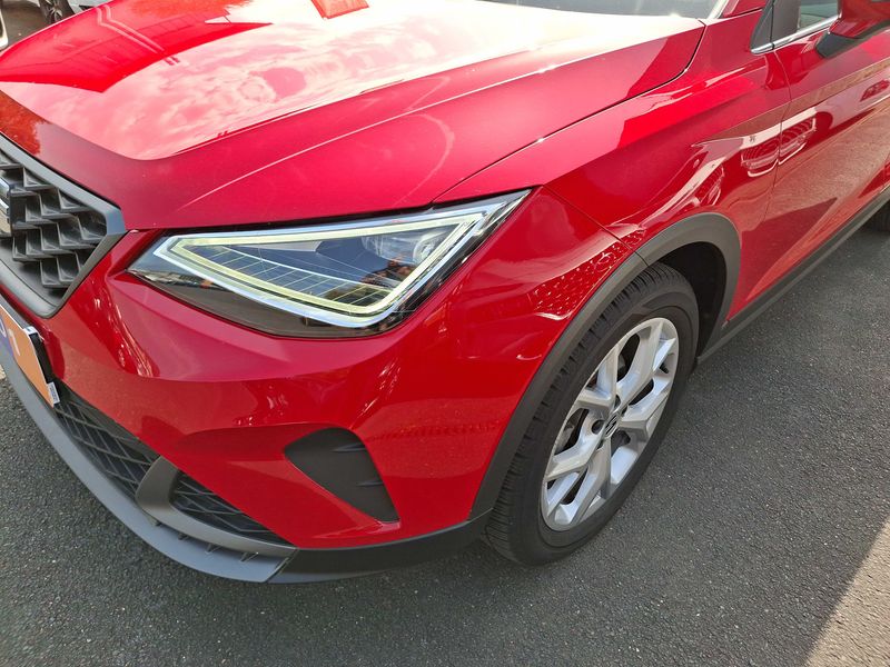 Seat Arona 1.0 TSI FR 2024 – снимка 2
