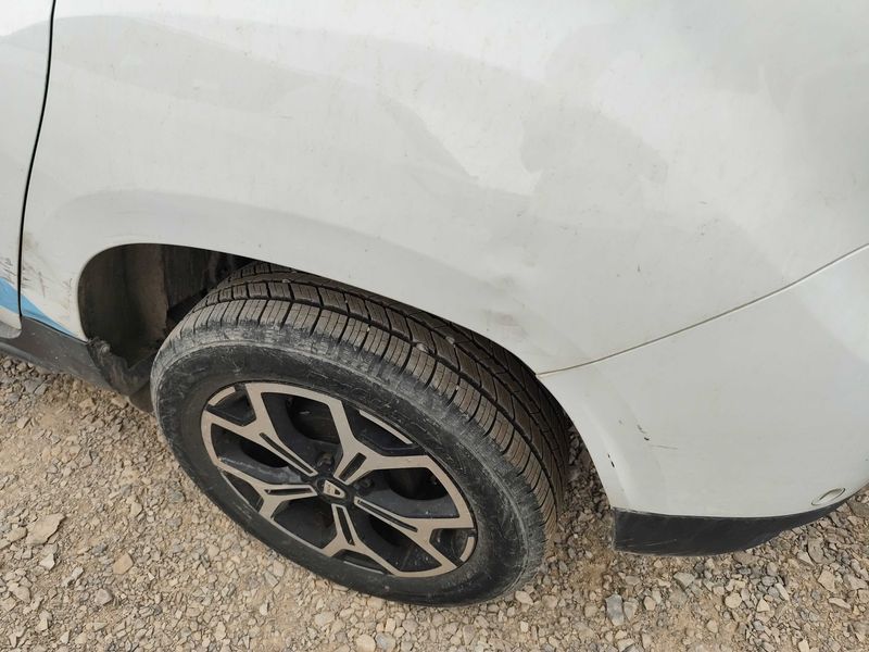 Dacia Duster 1.0 TCe LPG Prestige 2020 – снимка на щета