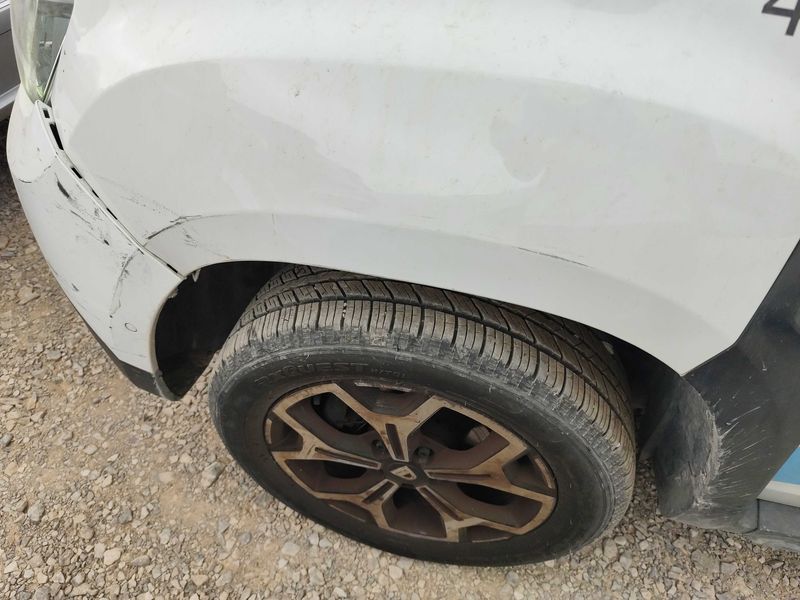 Dacia Duster 1.0 TCe LPG Prestige 2020 – снимка на щета