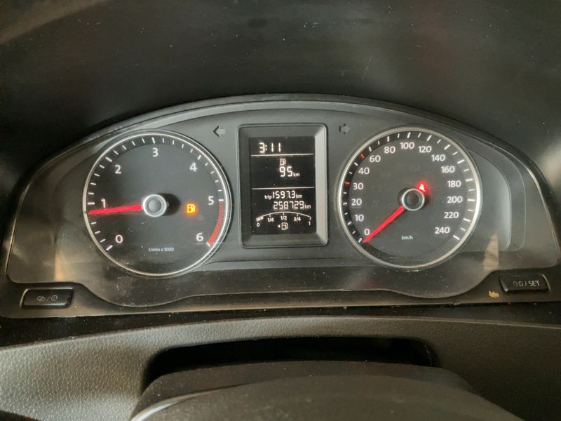 Volkswagen T5 Transporter 2.0 TDI Kasten 2015 – снимка 18
