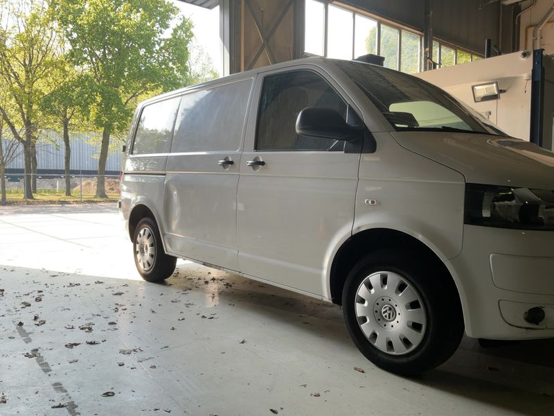 Volkswagen T5 Transporter 2.0 TDI Kasten 2015 – снимка 12