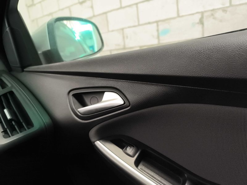 Ford Focus 1.6 TDCi Trend 2011 – снимка 24