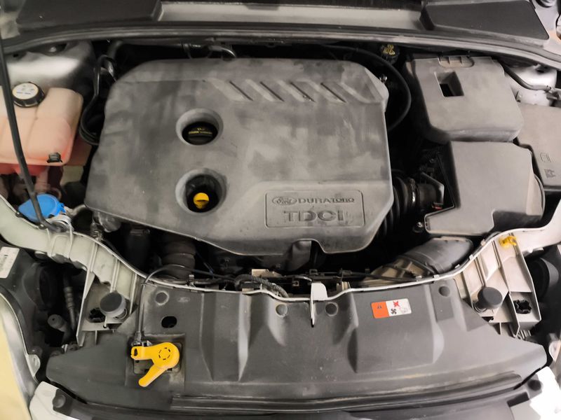 Ford Focus 1.6 TDCi Trend 2011 – снимка 8