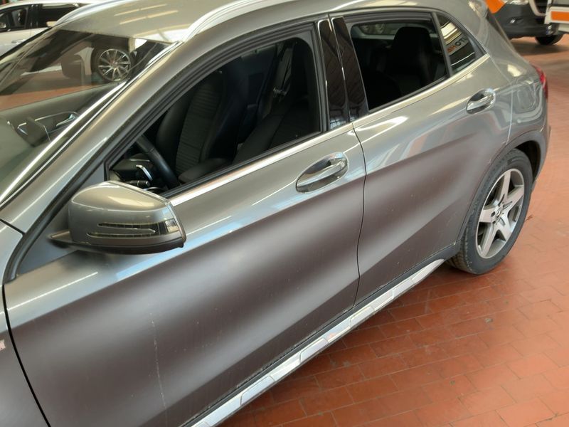 Mercedes-Benz GLA-Klasse GLA 180 AMG Line 2019 – снимка 4