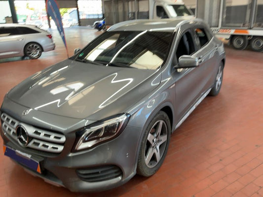 Mercedes-Benz GLA-Klasse GLA 180 AMG Line 2019 – снимка 1