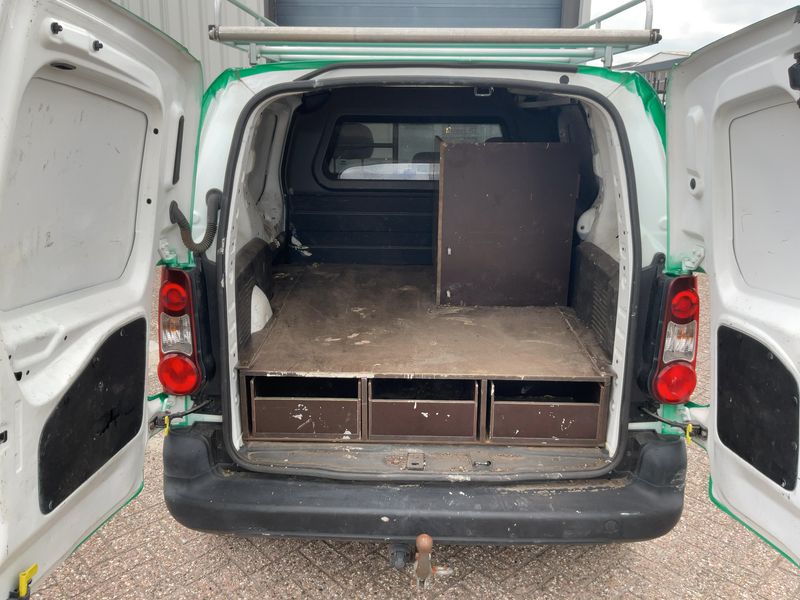 Citroen Berlingo 1.6 HDi Niveau B L1 2015 – снимка 10