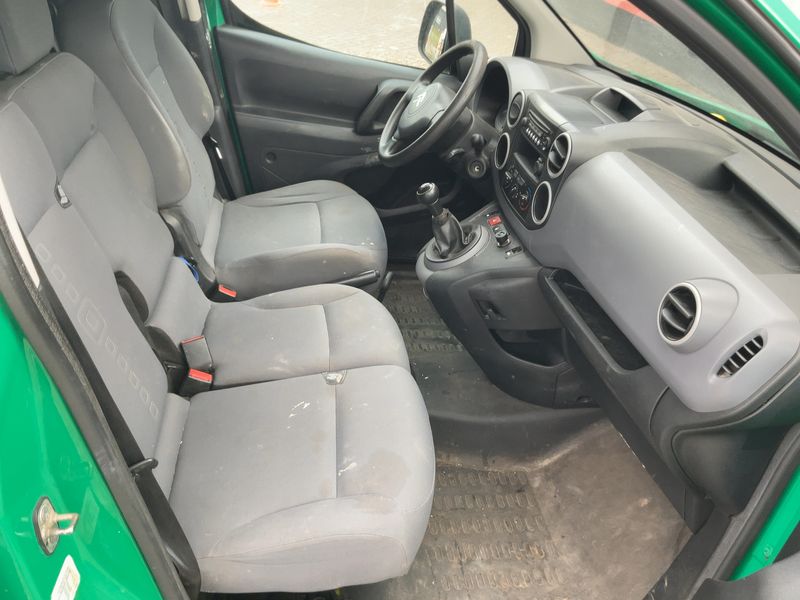 Citroen Berlingo 1.6 HDi Niveau B L1 2015 – снимка 11