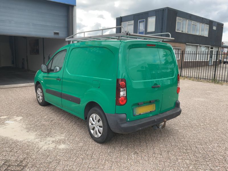 Citroen Berlingo 1.6 HDi Niveau B L1 2015 – снимка на щета