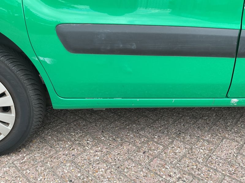Citroen Berlingo 1.6 HDi Niveau B L1 2015 – снимка на щета
