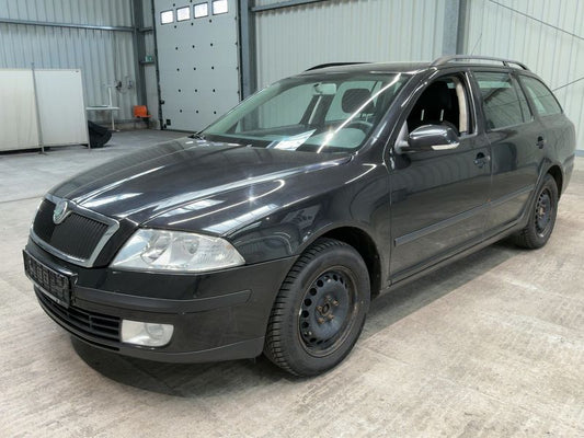 Skoda Octavia 1.6 FSI Ambiente 2008 – снимка 1