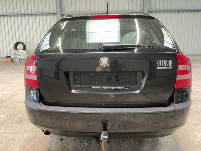 Skoda Octavia 1.6 FSI Ambiente 2008 – снимка 7
