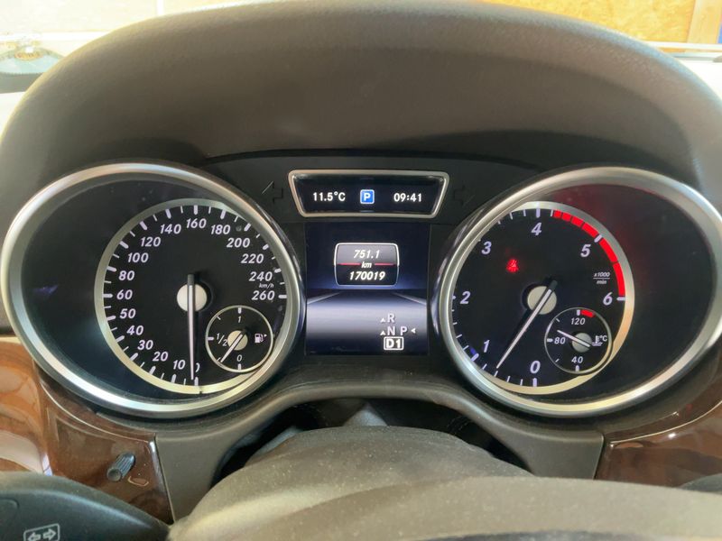 Mercedes-Benz M-Klasse ML 350 CDI BlueTEC 2015 – снимка 18