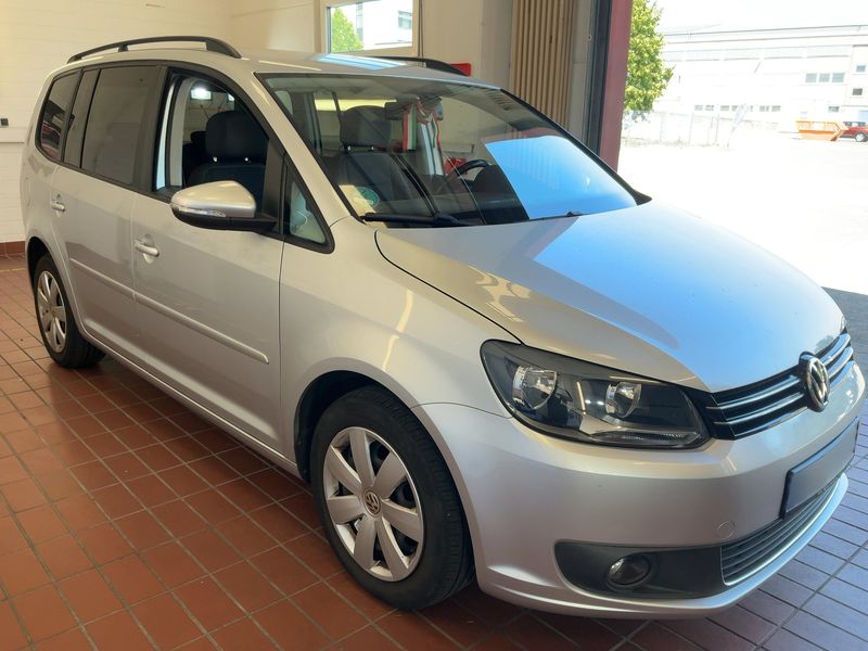 Volkswagen Touran 1.6 TDI Comfortline BlueMotion Tech 2013 – снимка 12