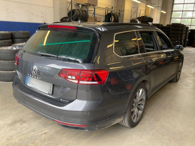 Volkswagen Passat 2.0 TDI Business 4Motion 2021 – снимка 8