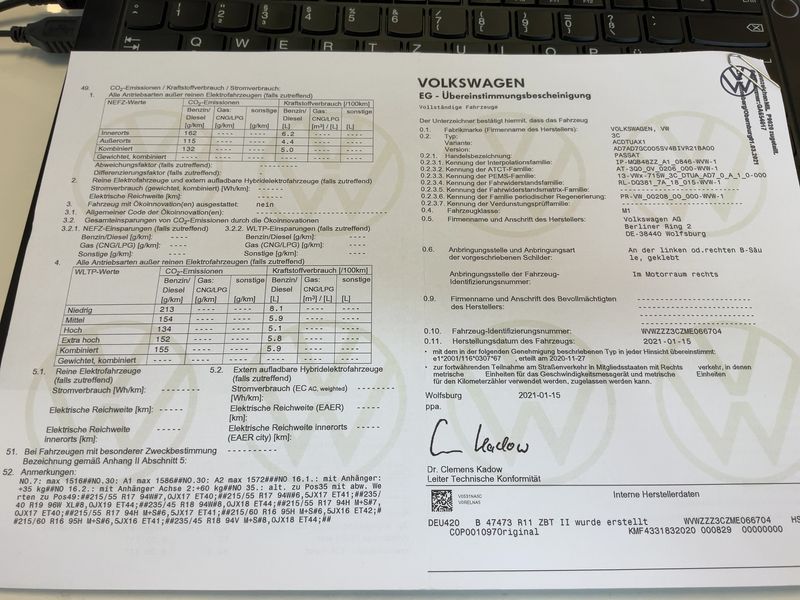 Volkswagen Passat 2.0 TDI Business 4Motion 2021 – снимка 22