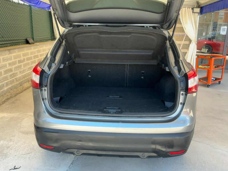 Nissan Qashqai 1.5 Turbodiesel Business 2017 – снимка 15