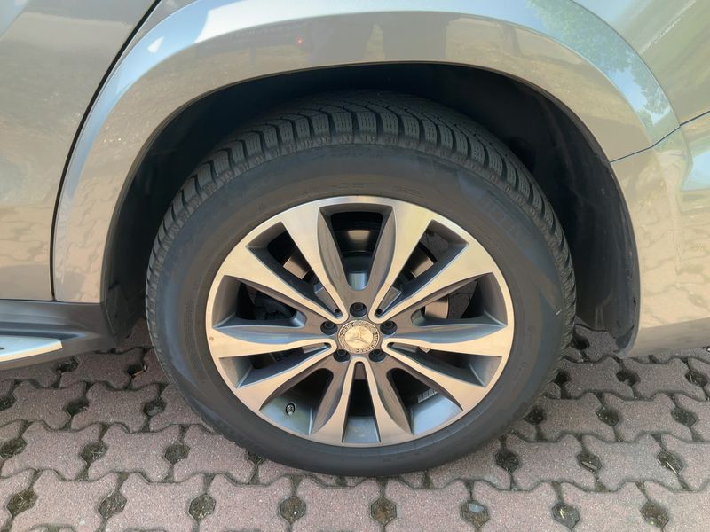 Mercedes-Benz GLS-Klasse GLS 500 4Matic AMG Line 2016 – снимка 5
