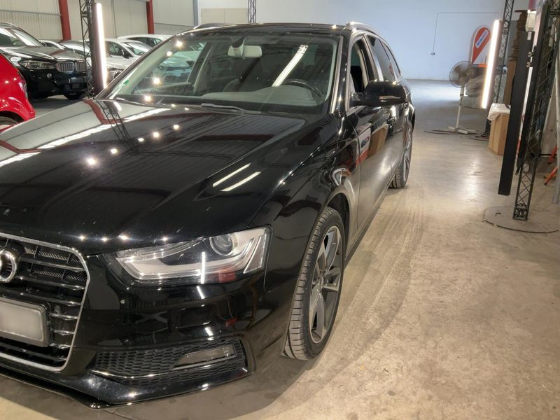 Audi A4 2.0 TDI Attraction 2014 – снимка 2