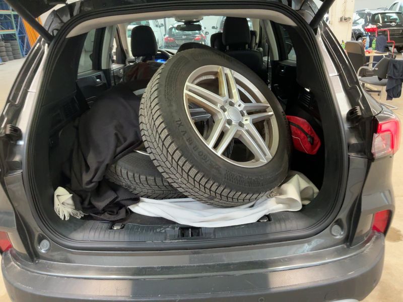 Ford Kuga 1.5 EcoBoost Titanium X 2021 – снимка 16