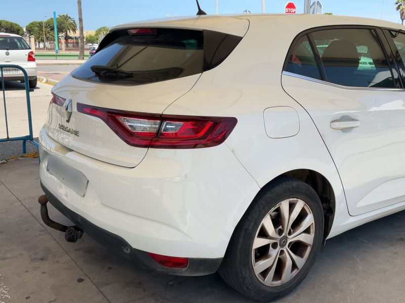 Renault Megane 1.5 BLUE dCi Limited 2020 – снимка 8
