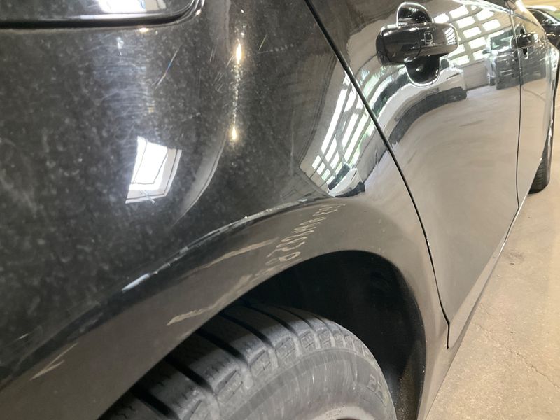 Audi A4 2.0 TDI quattro Attraction 2015 – снимка 21