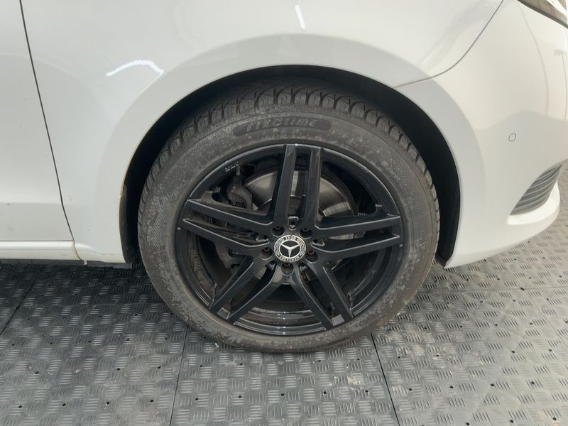 Mercedes-Benz V-Klasse V 250 d lang 4Matic BlueTEC 2018 – снимка 11