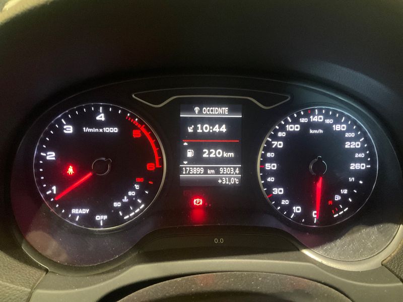 Audi A3 Limousine 1.6 TDI Sport 2017 – снимка 18