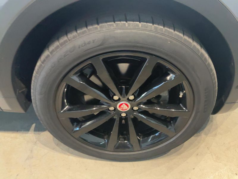 Jaguar E-Pace P200 R-Dynamic S AWD 2020 – снимка 11